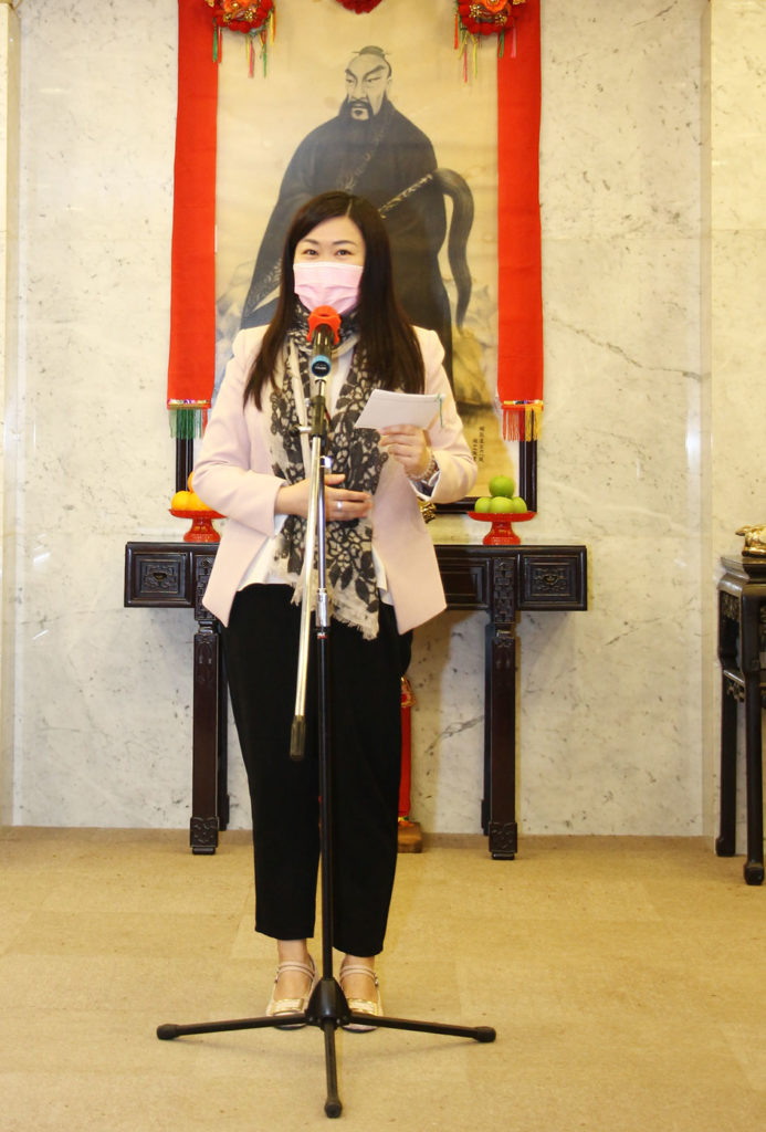 教育局北區總學校發展主任麥婉宜女士致勉辭。